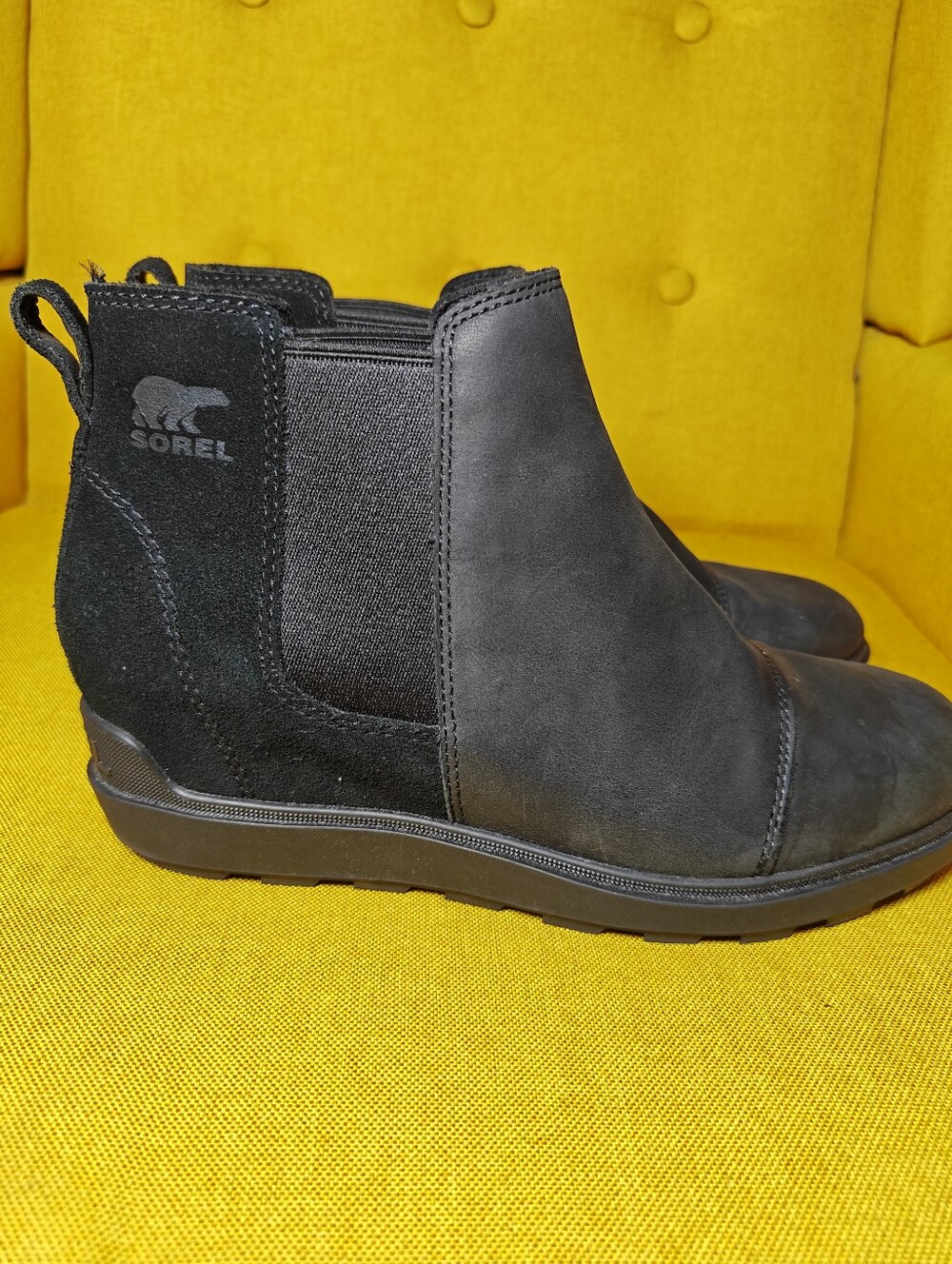 SOREL Evie II Waterproof Chelsea Black Smooth Leather Boots Women's Shoe Sz 9.5